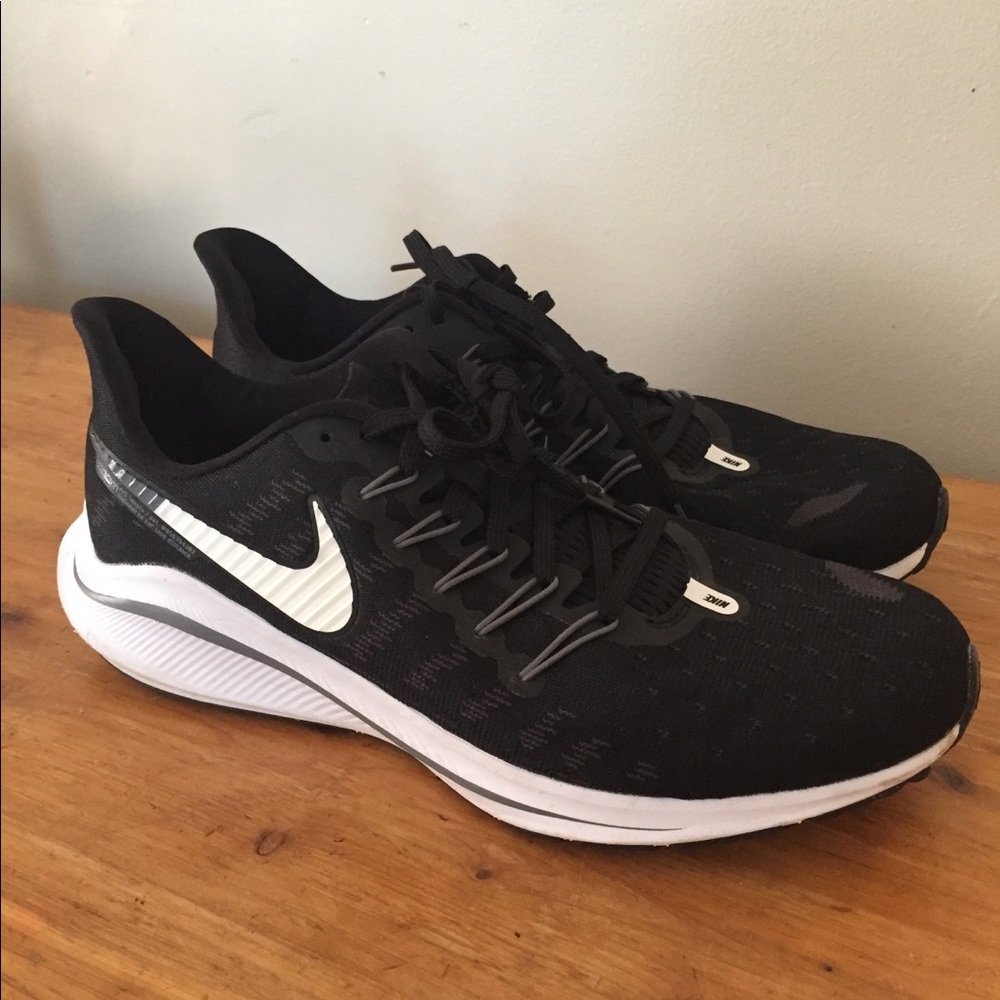 Women’s NIKE Zoom Vomero 14 Running Shoe Size 10.5